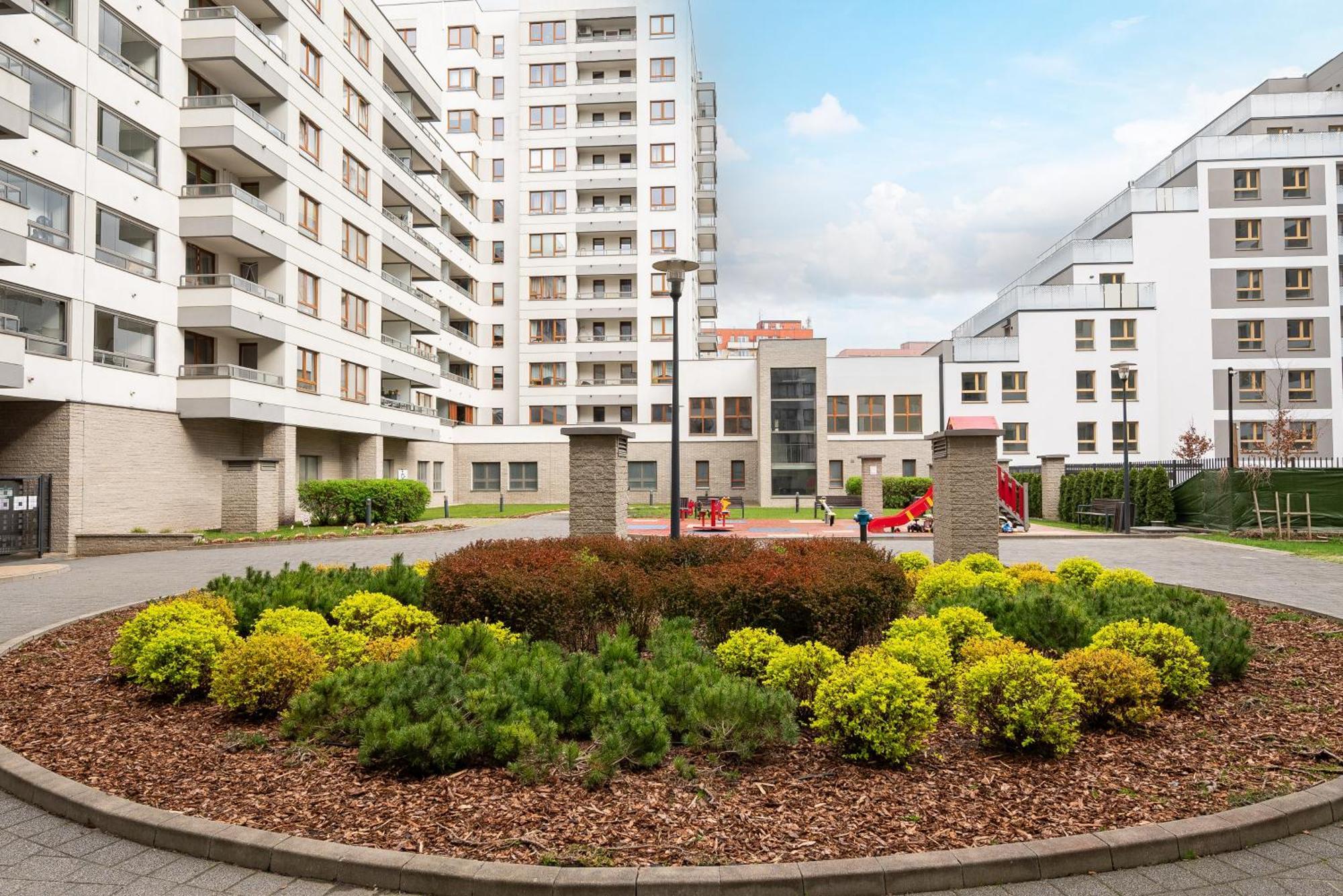 Aleja Krakowska Comfy Apartment Warsaw Exterior photo